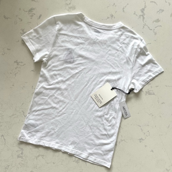 **SOLD** NWT, aritzia, Sunday Best, white crew neck t-shirt - Picture 3 of 5